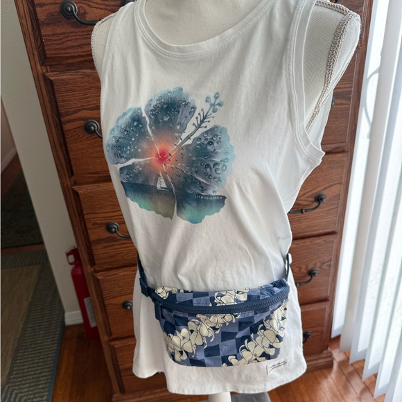 Lightweight Fanny Pack - Picture 4 of 13